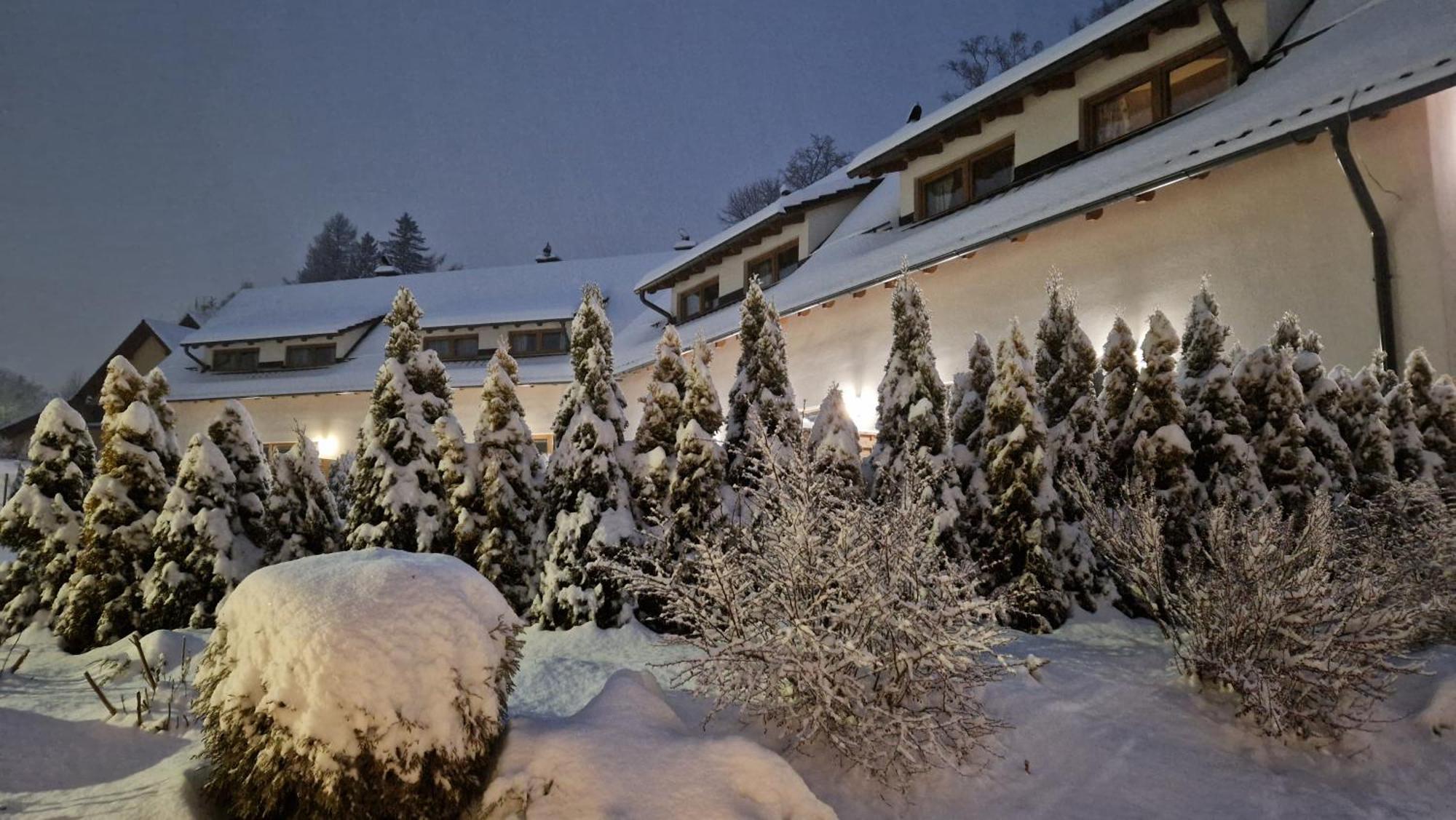 Widokowo - Domki Z Widokiem Na Sniezke Z Jacuzzi I Sauna Karpacz Buitenkant foto