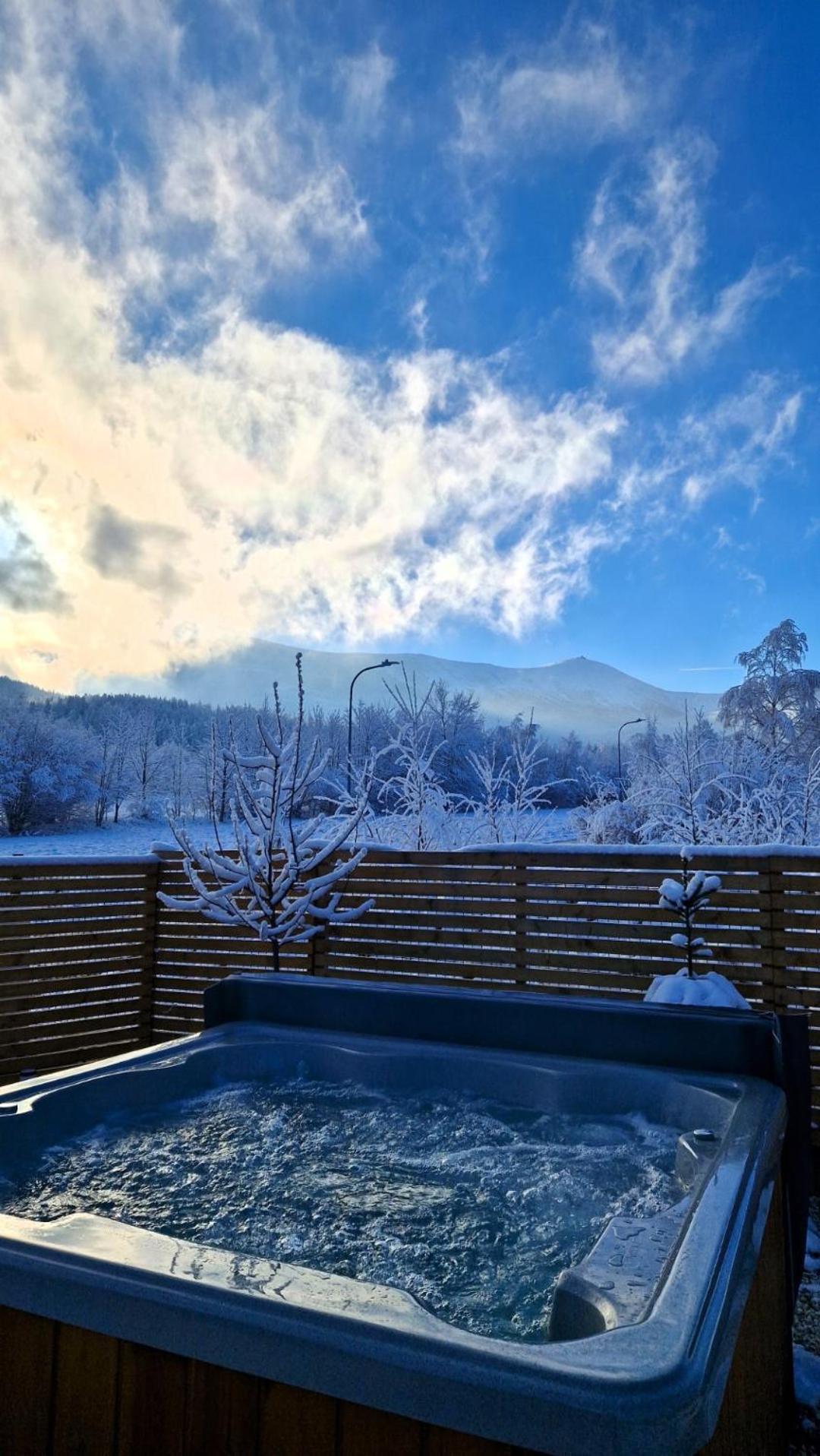 Widokowo - Domki Z Widokiem Na Sniezke Z Jacuzzi I Sauna Karpacz Buitenkant foto